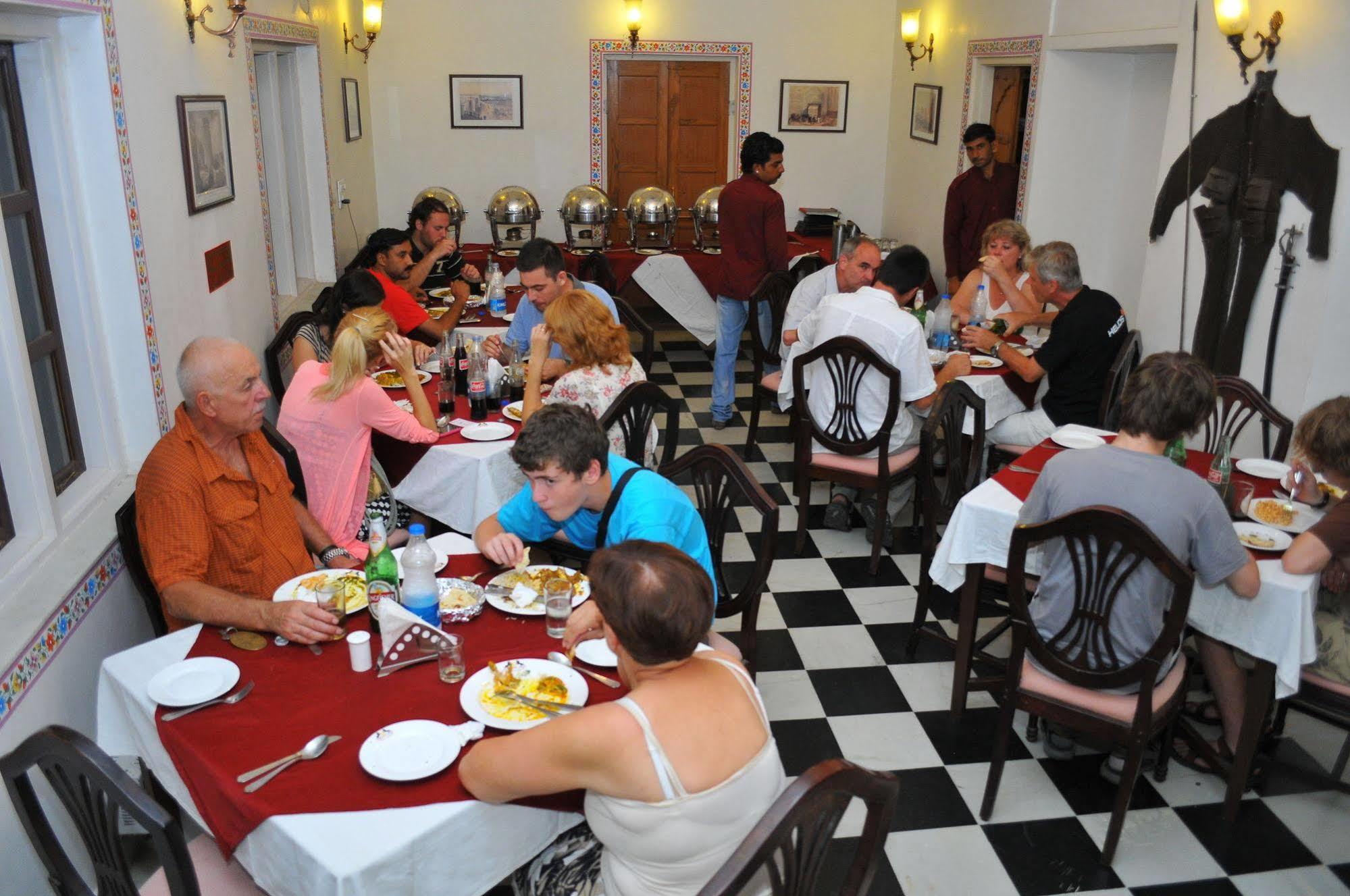 Hotel Mahal Khandela Jaipur Extérieur photo